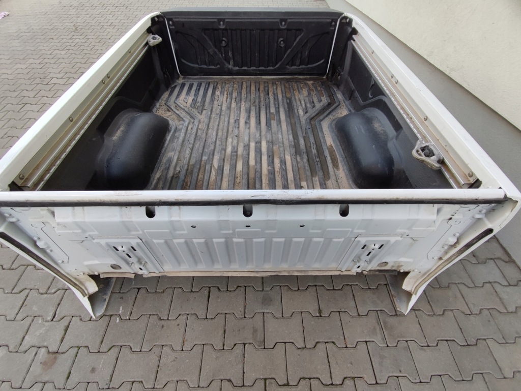 фото №9, Кузов коробка передач грузовая обшивка кузов nissan navara iv d23 np300 2015-2022