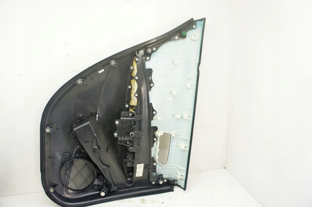 фото №5, Ss215 toyota corolla e21 xii обшивка двері правий задня kombi