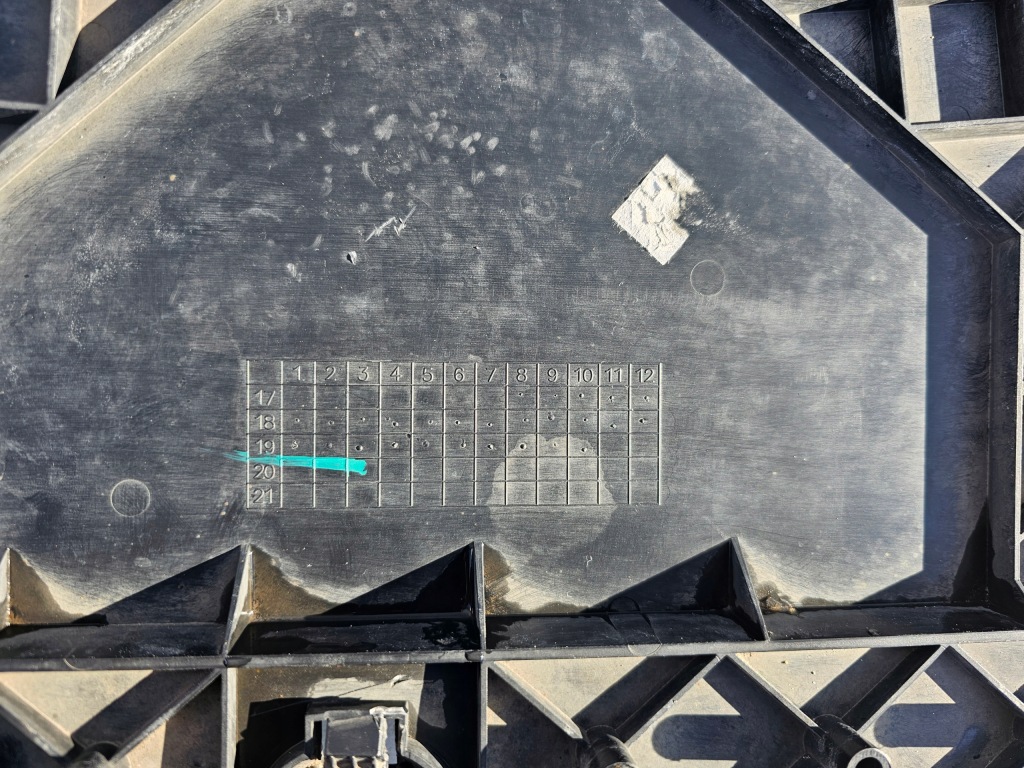 Захист плита pod бампер перед tesla model 3 17- 1084174-00-d оригінал Зі Шроту