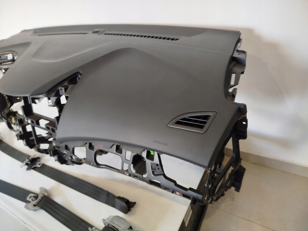 фото №9, Панель приладів панель приладів консоль подушки безпеки ремені подушка безпеки hyundai i30 ii