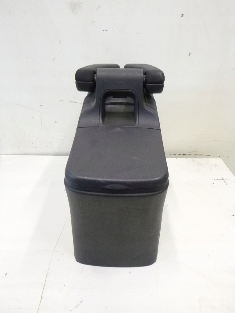 фото №8, Підлокітник renault scenic ii 04r.