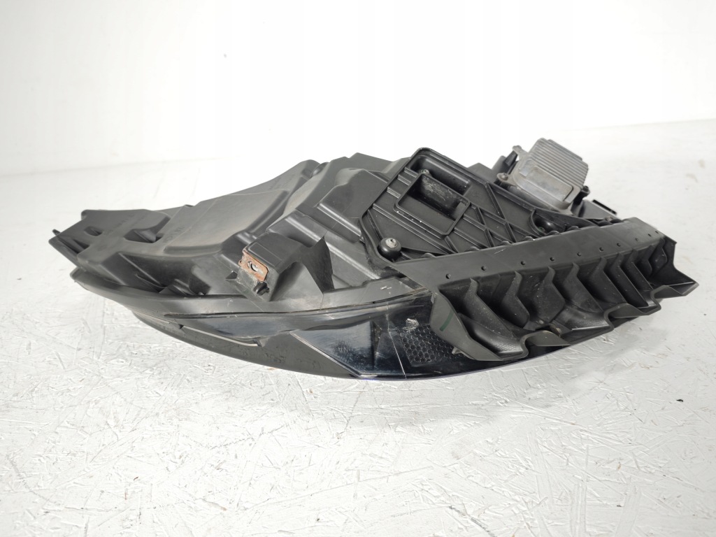 Tesla model iii 3 y рестайлінг  21- лампа full led перед ліва лівий 1514952-00-d Київ