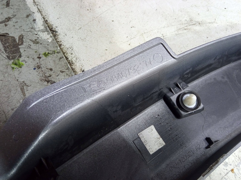 фото №6, Opel grandland x молдинг захист накладка крила права правий оригінальний номер 9840792177