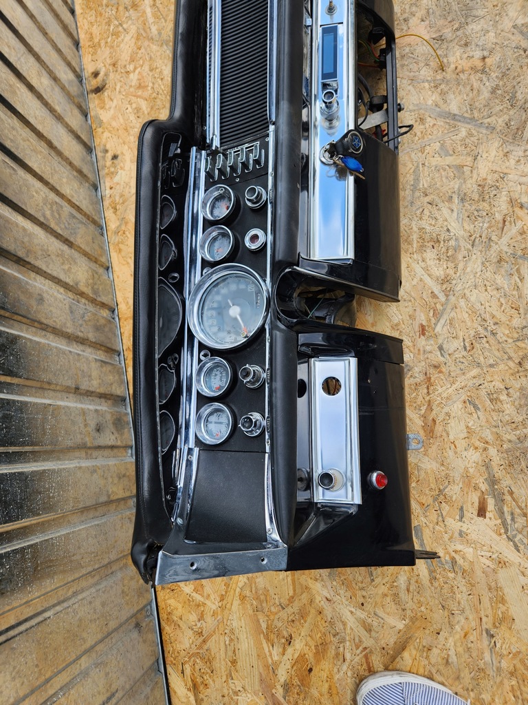 фото №6, Консоль панель приладів chrysler 300k 300 k 1964