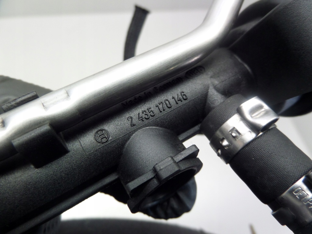 Молдинг упорскування smart fortwo 450 98-07 0.6t 0003096v004 a1600700195 Доставка