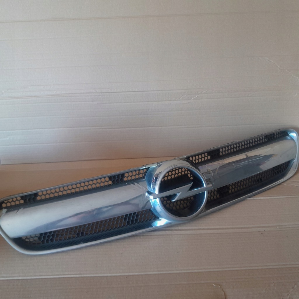 фото №1, Решётка радиатора signum przedlift 13123491