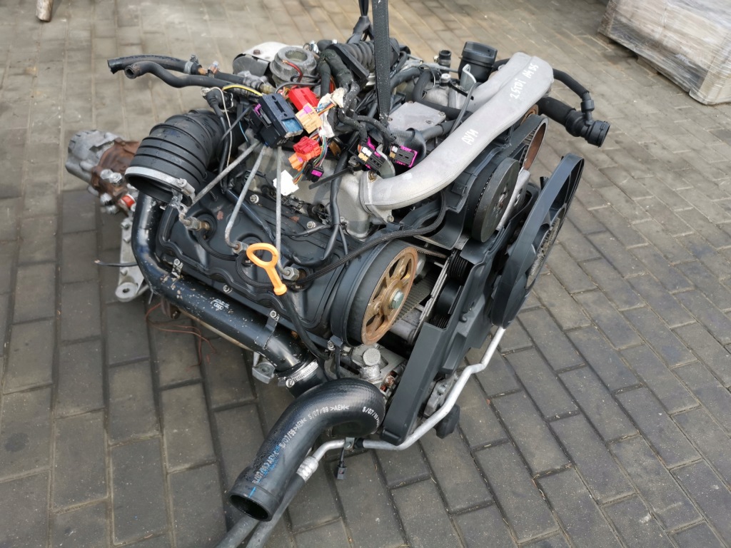 Двигатель комплектный  audi a6 c5 a4 b5 skoda superb 1 2.5 tdi aym с Разборки