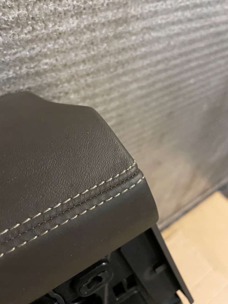 фото №3, Porsche panamera 971 обшивка дверь левый задний