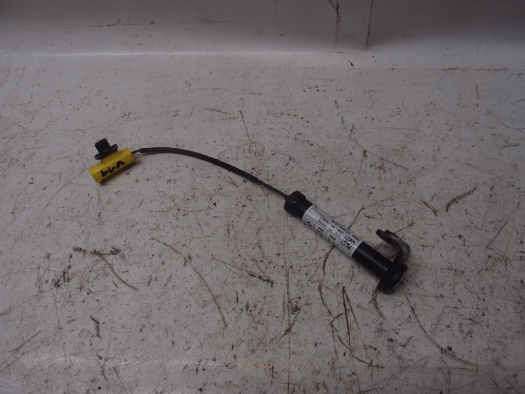 фото №1, Патрон капот bmw x1 u11 9883419