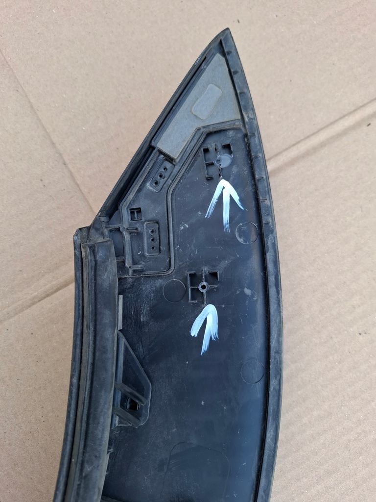 фото №12, Kia ev6 молдинг na двері ліва задня задні 87733-cv100