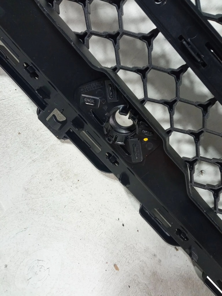 фото №6, Mercedes c w206 21- amg line решётка радиатора решётка радиатора бампера diamond black новый orygi