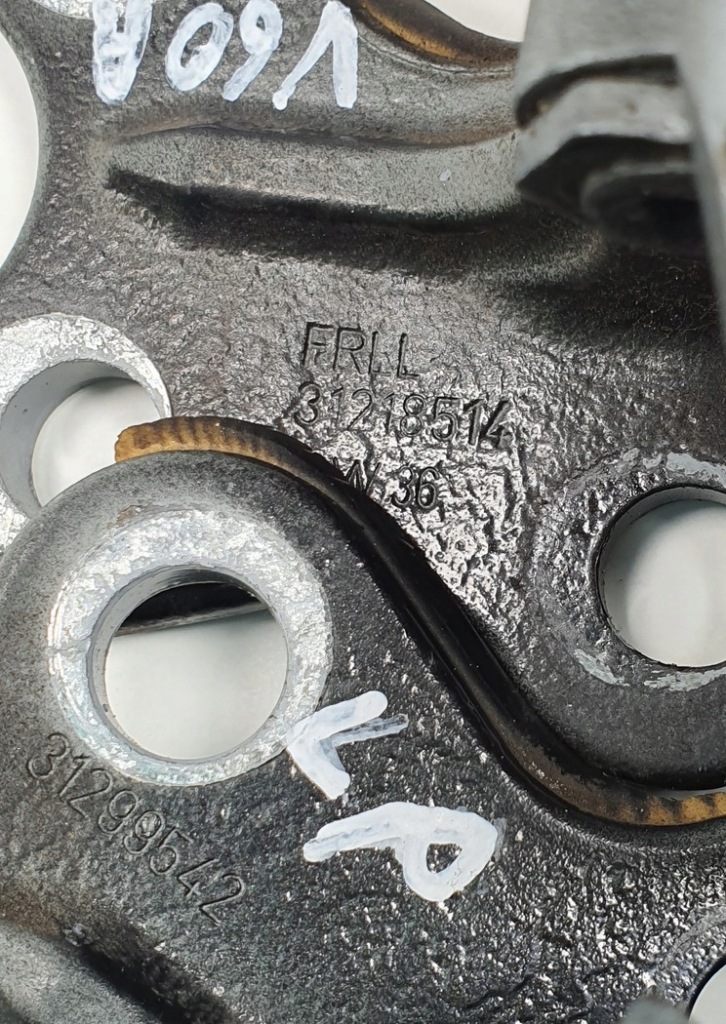 фото №2, Volvo оригінальний номер 31218514 петлі двері пара