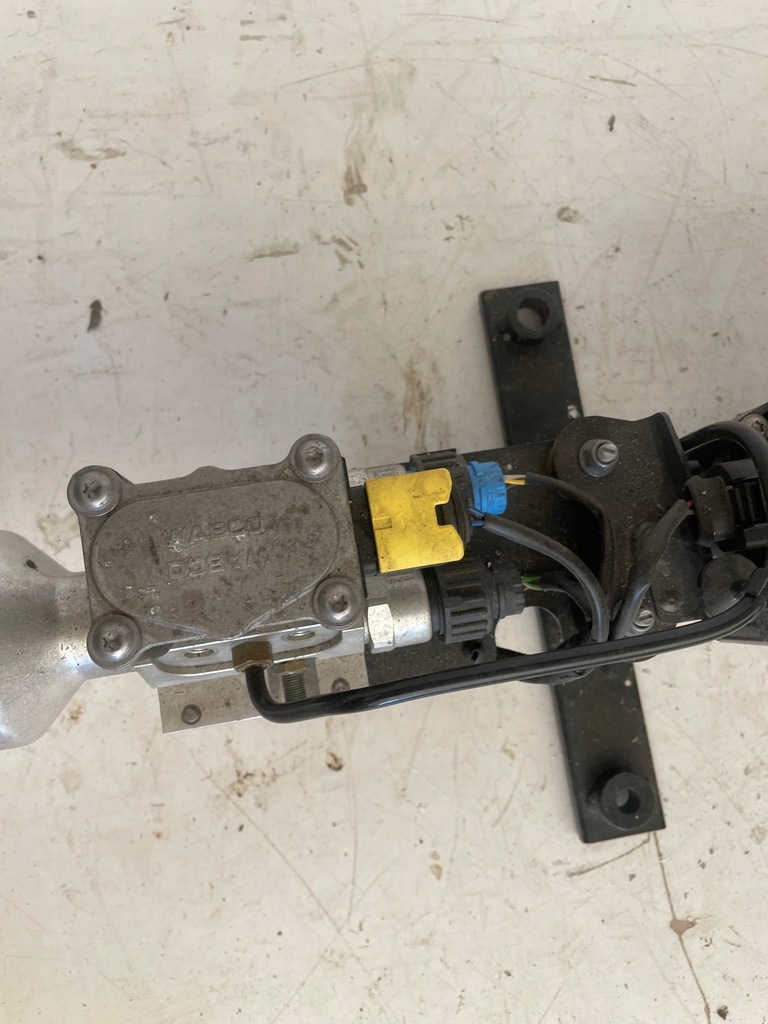 фото №4, Насос підвіска porsche 911 gt3