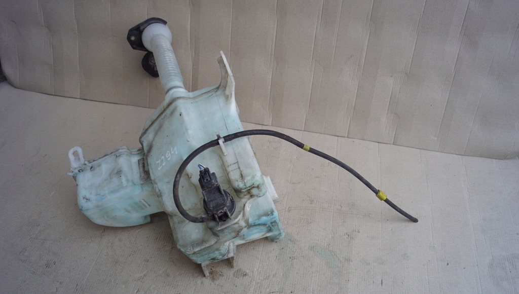 фото №6, Lexus is ii бачок омывателя 060851-138