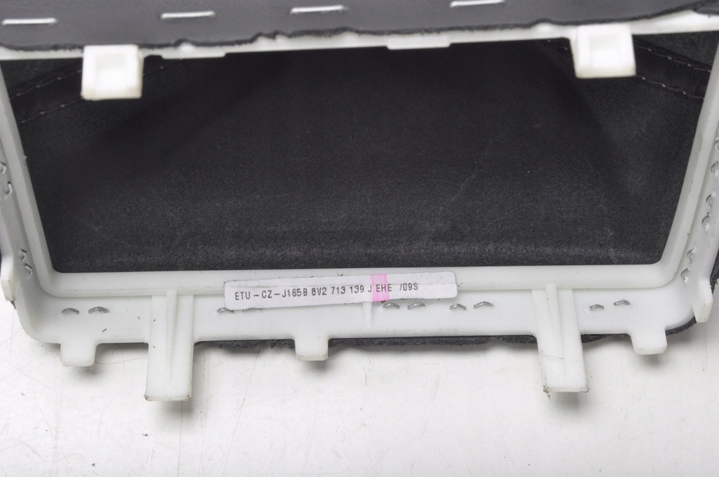 фото №8, Audi a3 8v ручка чехол передач stronic 8v2713139j