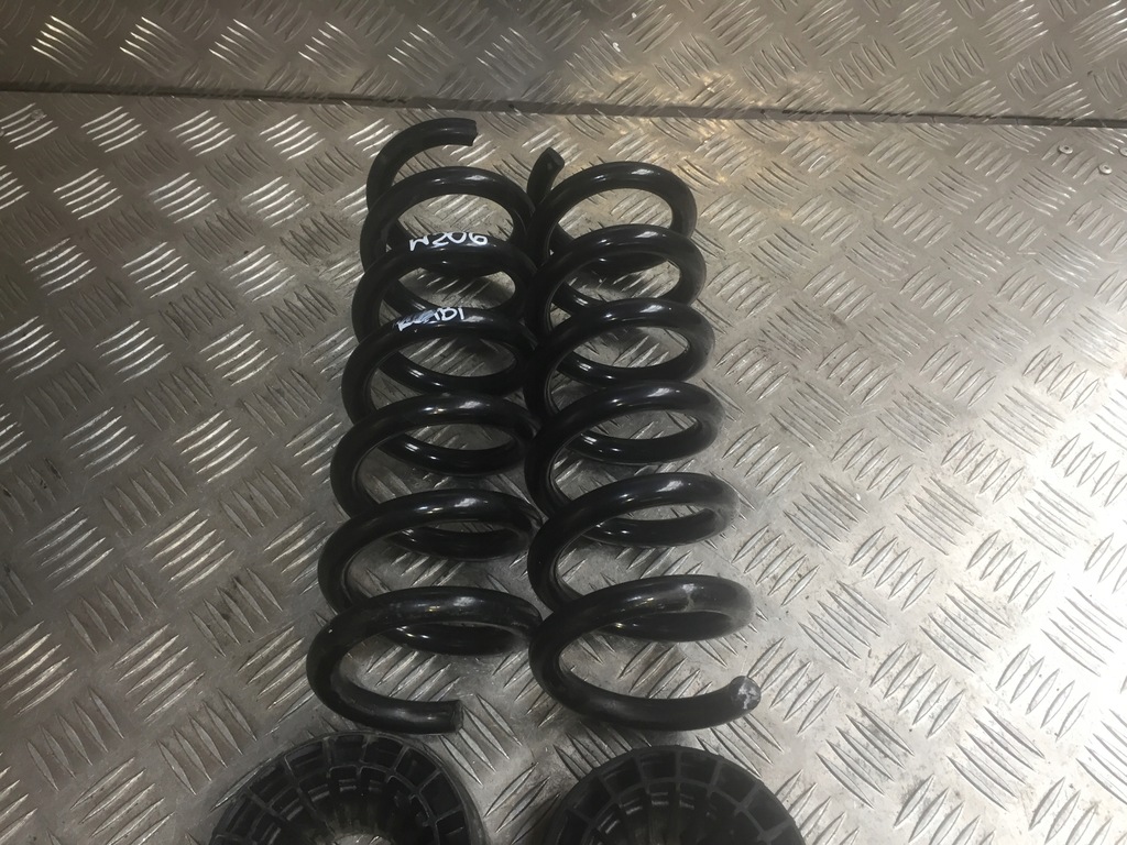 фото №7, Mercedes w206 c-klasa пружины подвеска задняя комплект