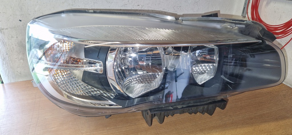 фото №1, Лампа правая bmw 2 f45 h7 led 7422574-04 europa