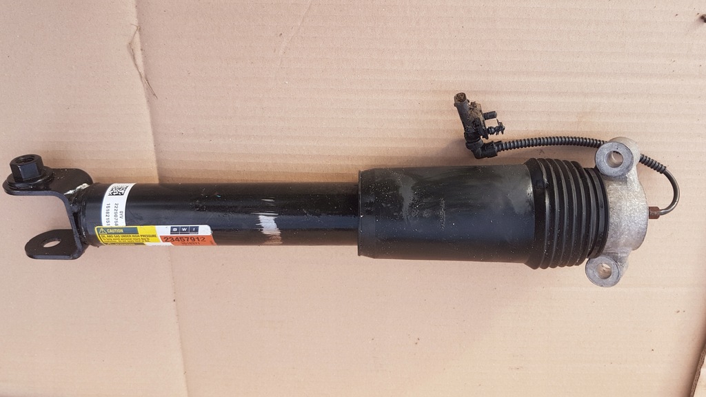 фото №1, Амортизатор r задня corvette c7 14-19 23457912 zw