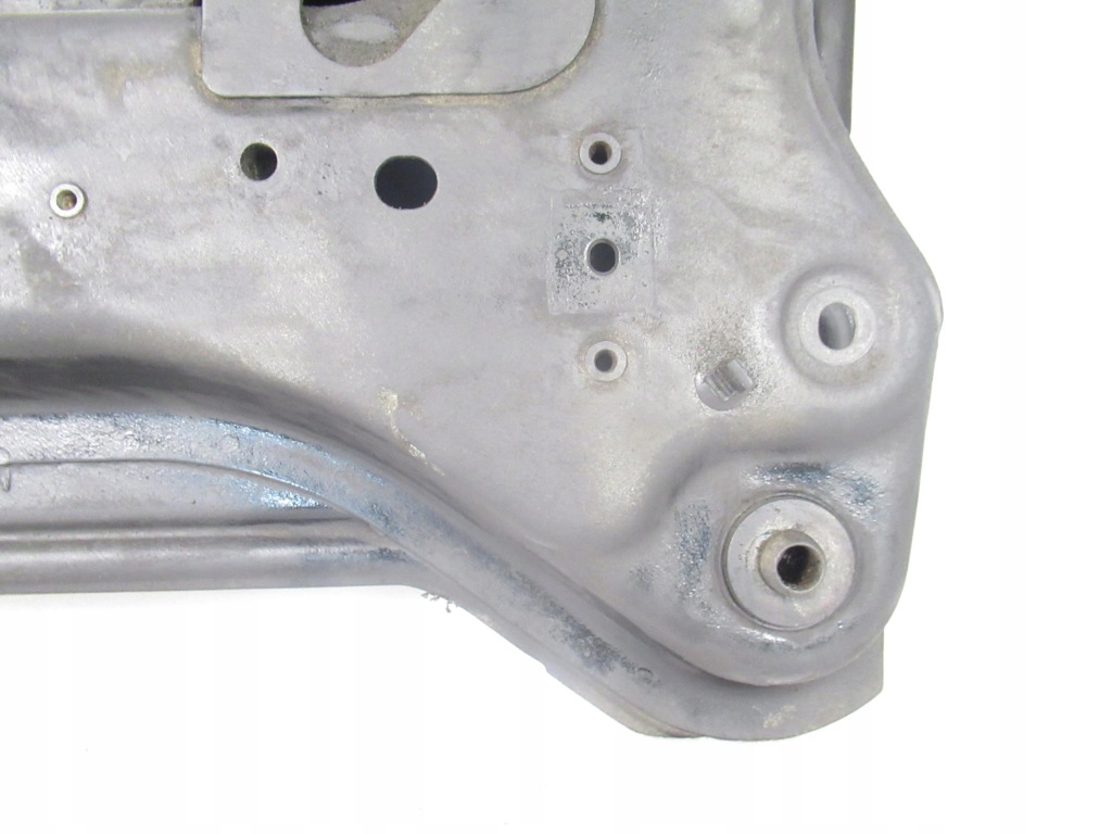 Подрамник перед renault trafic 2 2.0 dci Оригинал