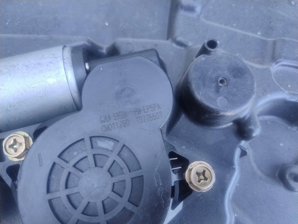 фото №4, Механізм підйомник скло лівий задня mazda 5 i gj6a5958x