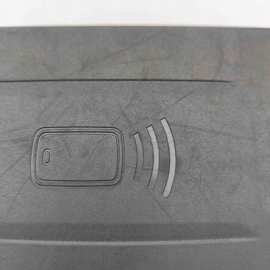 Зарядний пристрій індукційна bmw 8 gran купе g16, f93 a2c12393706 32146695 4.4l Ціна