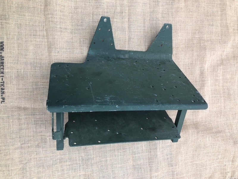 фото №1, Полиця підставка radiostacji радіо hmmwv m998 humvee hummer