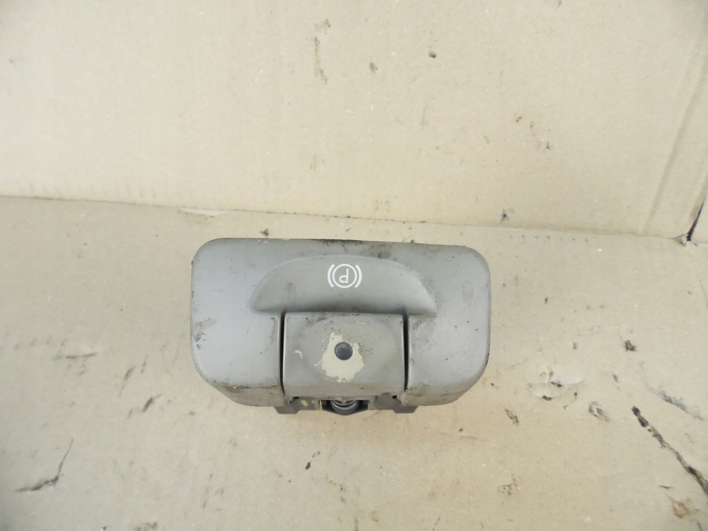 фото №1, Renault scenic ii кнопка тормоза ручного