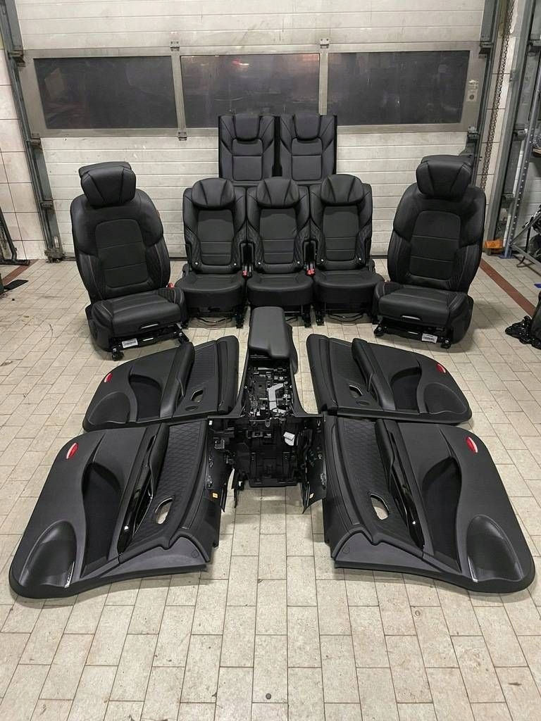 Сиденья заднее сиденье обшивки салон renault espace v рестайлинг  состояние как новый Цена