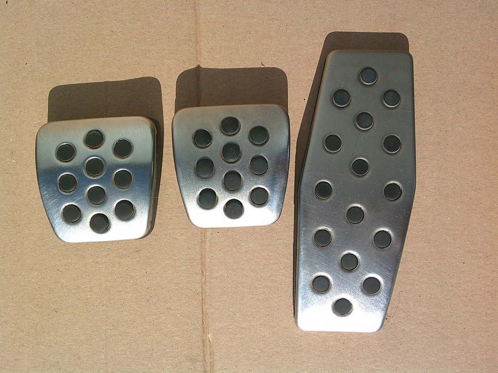 фото №1, Накладки na педалі opel zafira b sport 13131015