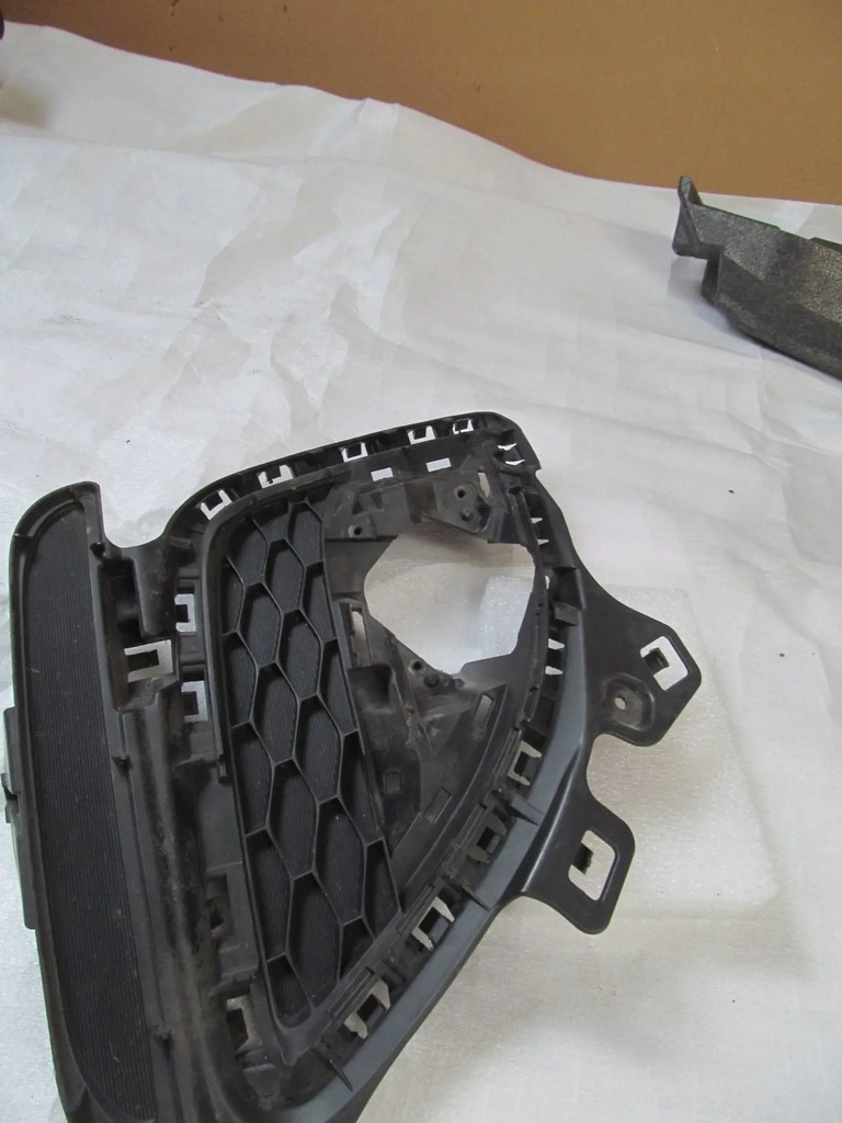 фото №11, Mazda 6 gh lift 10-13 заглушка решітка решітка радіатора правий перед бампера c410