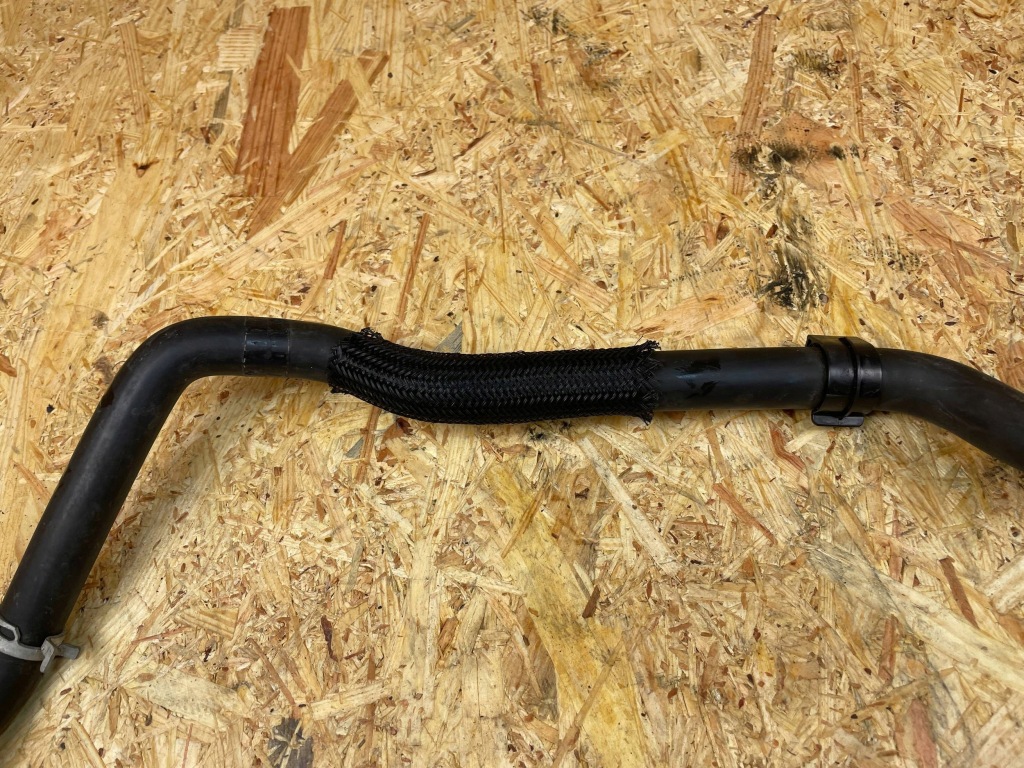 Пабтрубок  труба шланг воды toyota yaris iv p21 g922c-k0020-b 2020- с Разборки