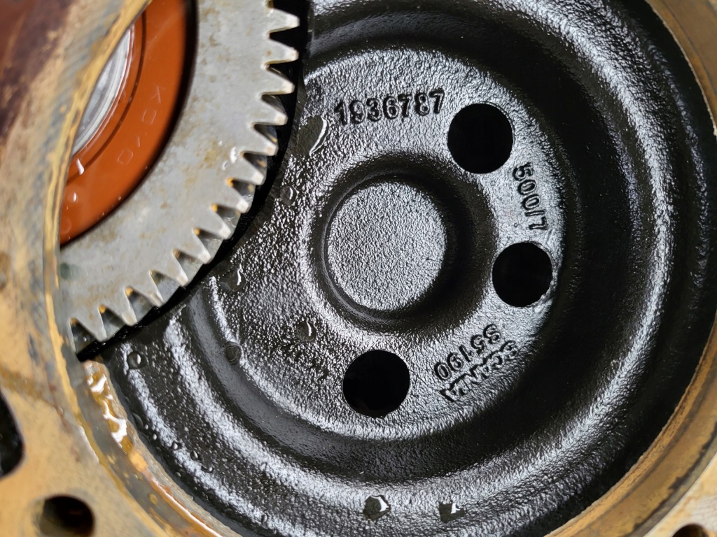 Привід насоса насос scania r 730 v8 1818135 1936787 Оригінал