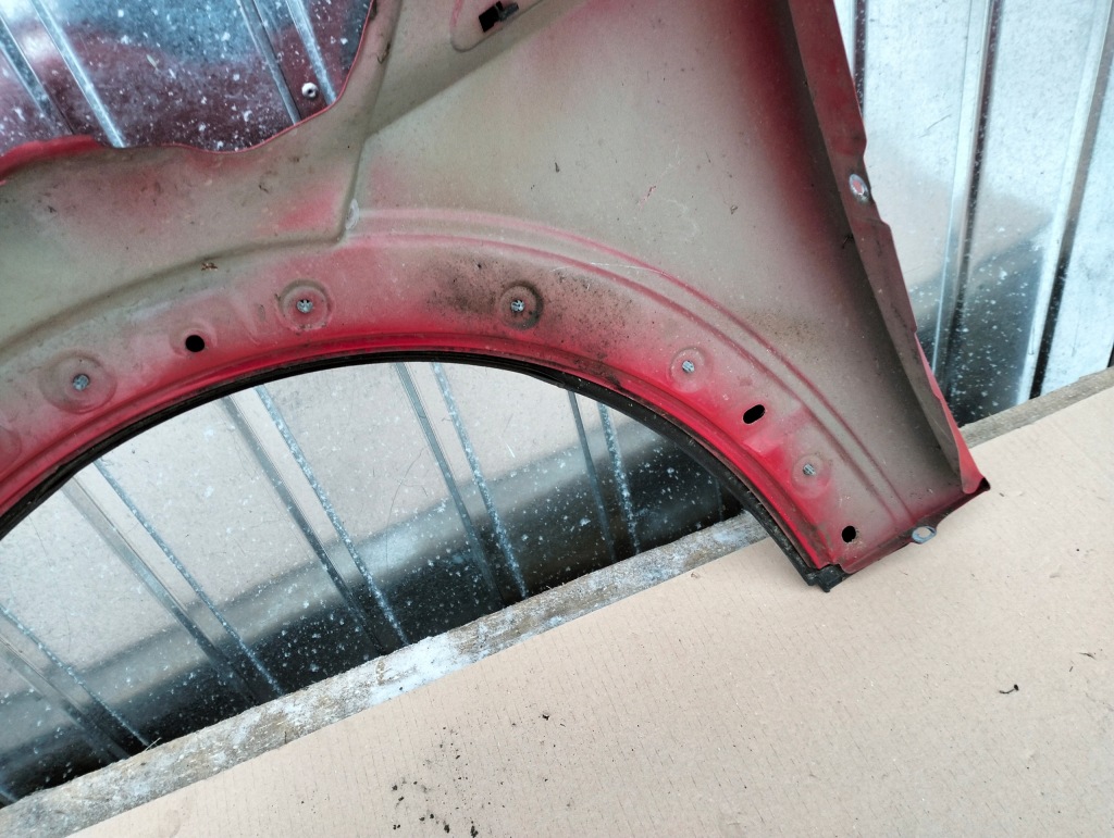 Крило перед правий mini r56 r57 рестайлінг  2010-2013 851 red chili Недорого