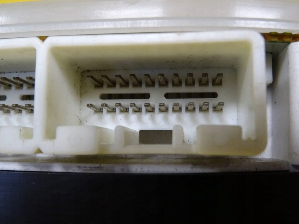 фото №6, Счетчик приборная панель приборы mazda 323f 1.3 бензин bj3nb nr568