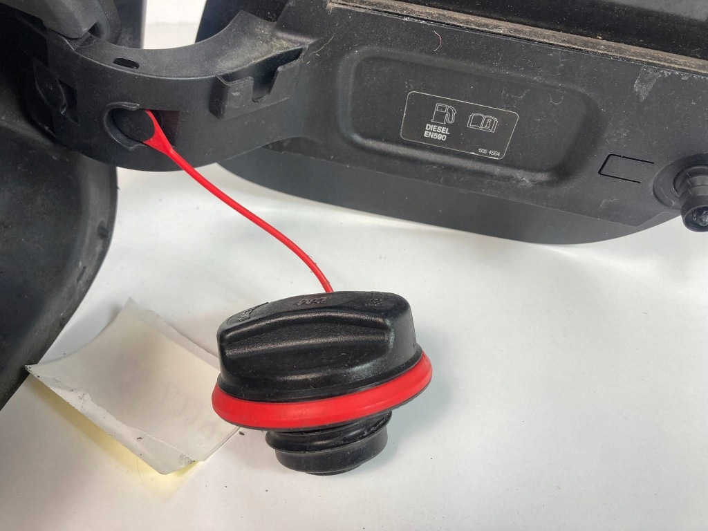 фото №4, Крышка заливной топлива opel astra k