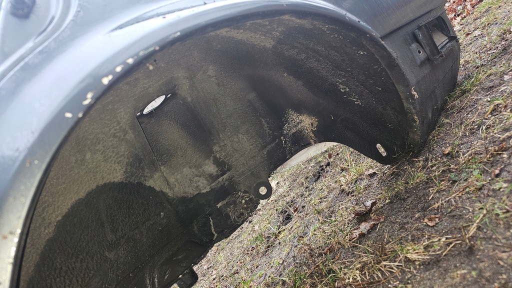 фото №13, Крила лівий задній чверть pas задній bmw e30 sedan