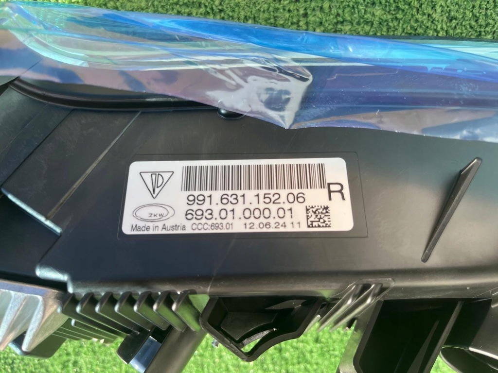 Led drl поворотник правый перед porsche 99163115206 новый giełda poznań Недорого