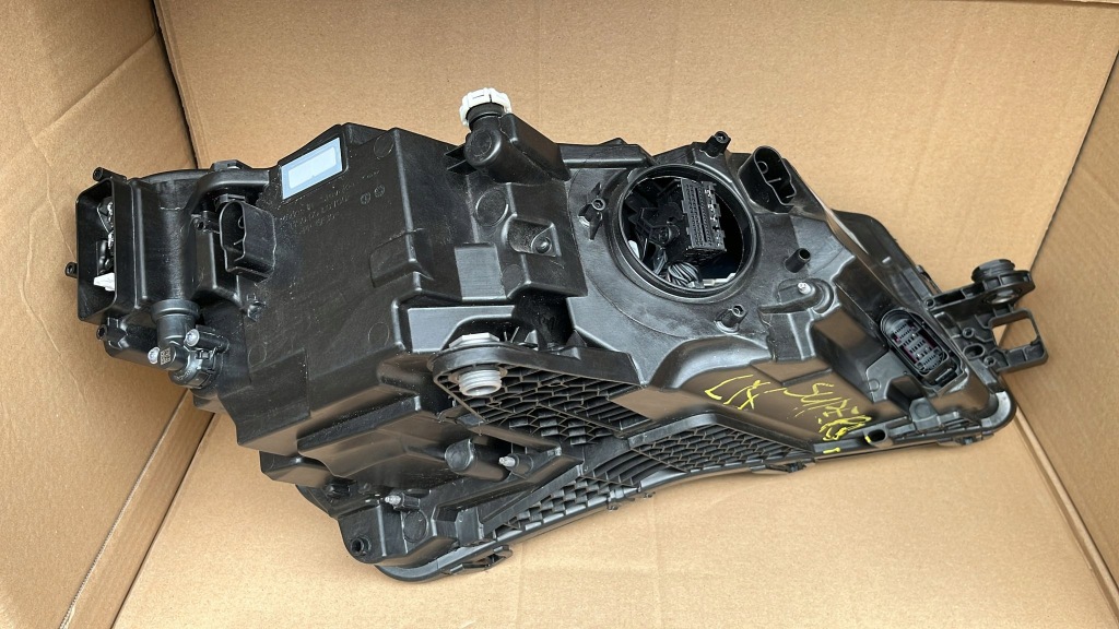 Купить Skoda superb 3 рестайлинг  фара левая передняя перед full led 3v1941015d европа