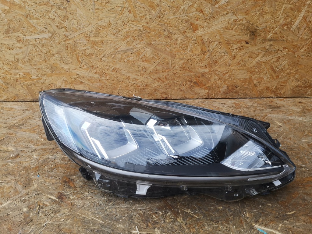 Купить Ford kuga mk3 фара правый перед led lv4b-13w029-ak bdb