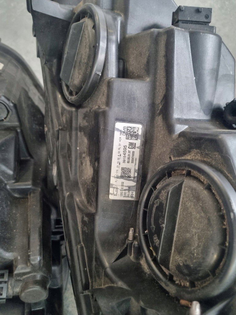 фото №15, Перед kompletny insignia b чёрный , набор ,