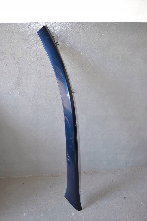 фото №1, Молдинг стекло лобовое правая peugeot 607