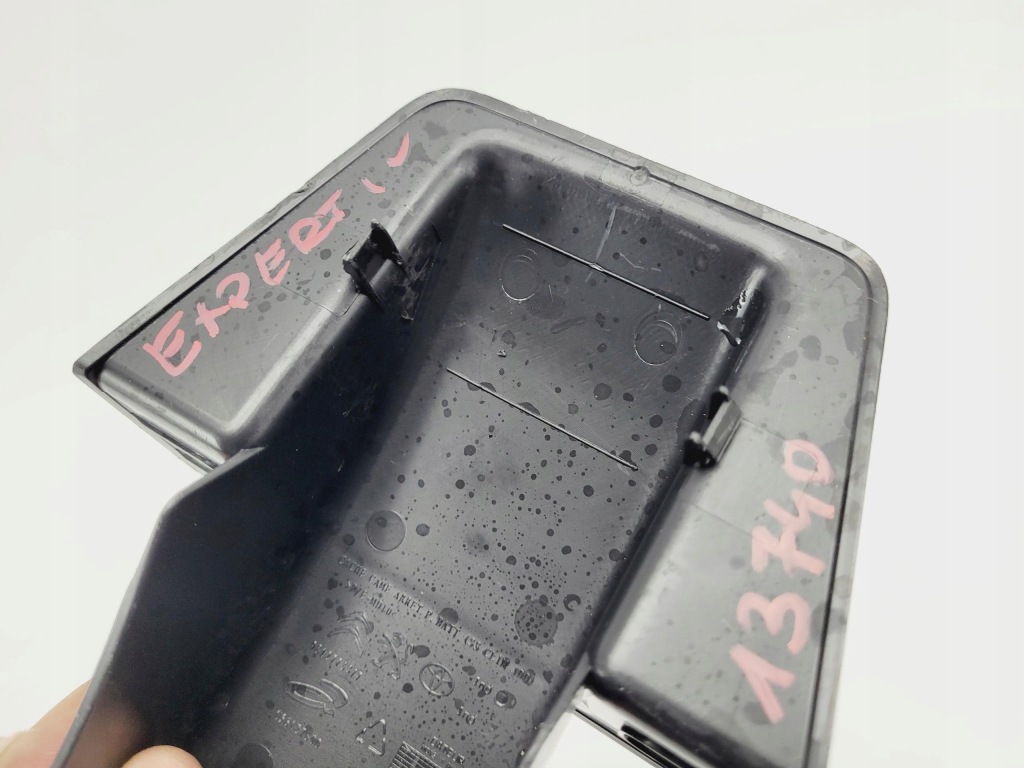 Защита заглушка стойка peugeot expert 3 iv 9812773377 Оригинал
