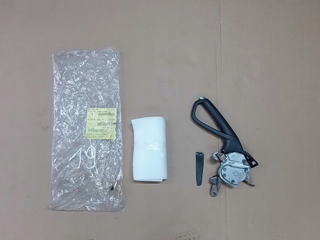 фото №8, Рычаг тормоза ручного mazda rx8 rx-8 europa f151-44-010l