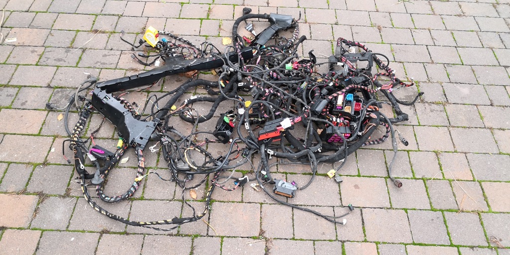 фото №1, Audi a4 b8 lift a5 8t sportback электропроводка салона