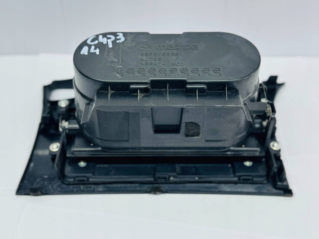 Mazda 3 ii bl кронштейн na кружка cup держатель bbp364361 в Украине