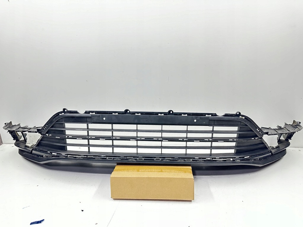 фото №1, Накладка hokey w бампер перед dół решітка vw volkswagen t-roc 2ga r-line