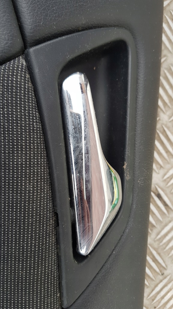 фото №9, Mercedes w203 coupe обшивка обивка правая