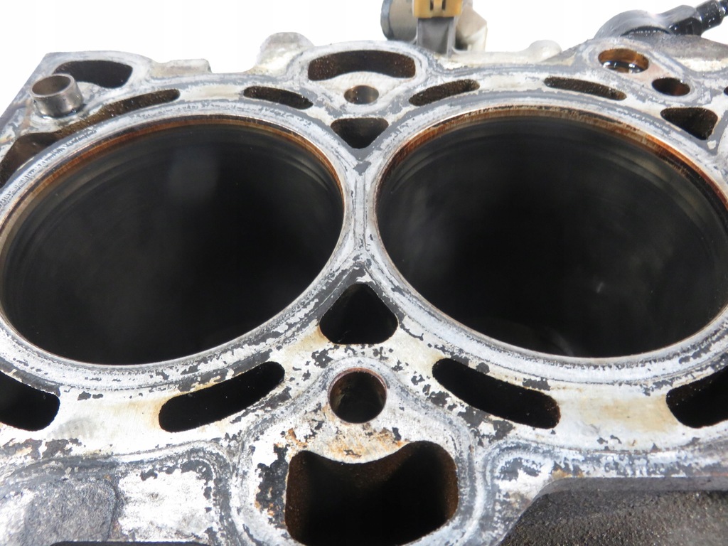 фото №7, Блок mazda 3 2.3 l3-v