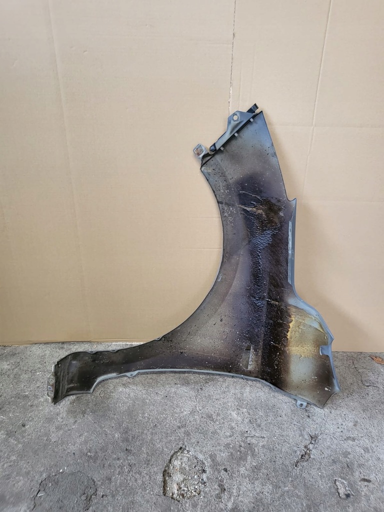 фото №7, Hyundai i20 lift 12-15 крила передній правий oryg