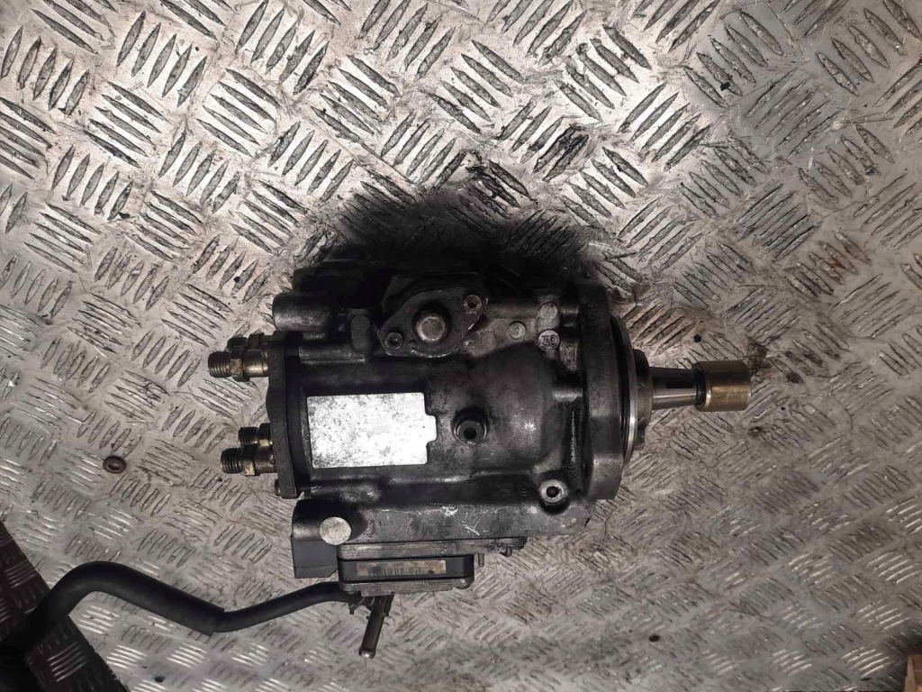 Насос упорскування nissan bosch 0407504033 Недорого